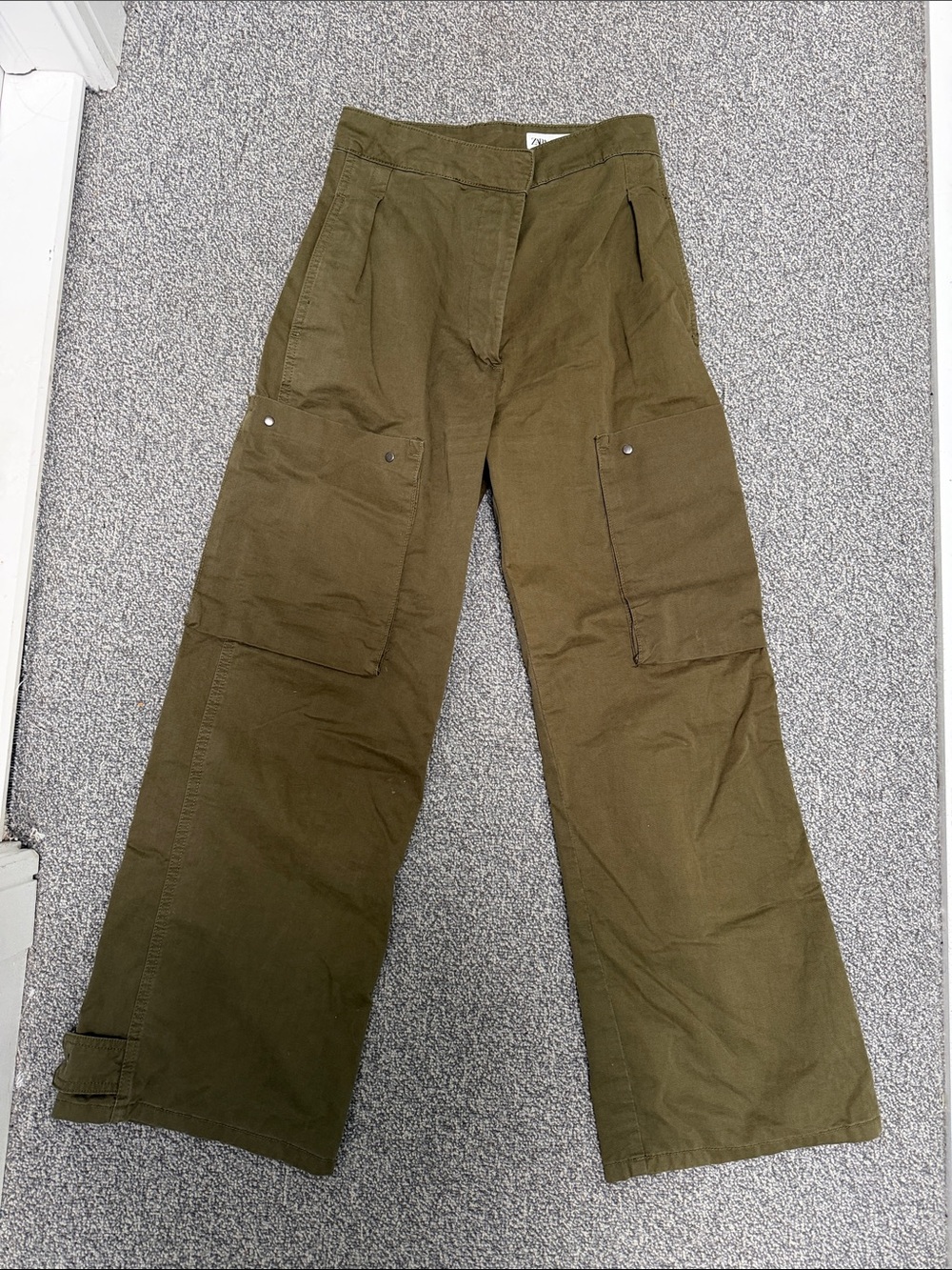 Zara Olive Green Wide Leg Cargo Pants